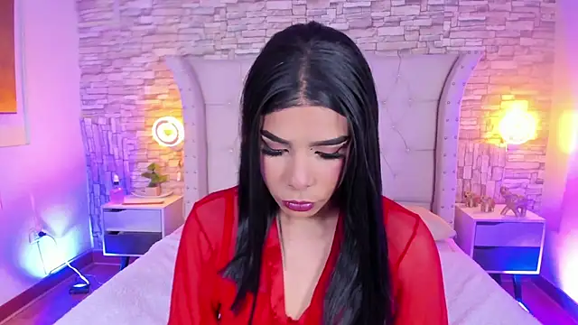 Giorgina Parado online show from 04/05/26, 02:29