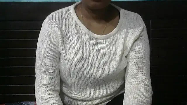 Im Cute online show from 11/13/25, 06:45