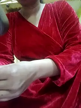 Im Cute online show from 02/19/25, 07:05