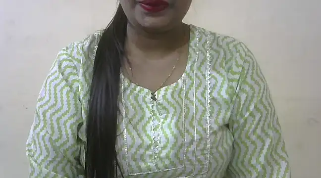 Im Cute online show from 03/19/25, 05:41