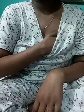 Im Cute online show from 09/13/25, 07:14