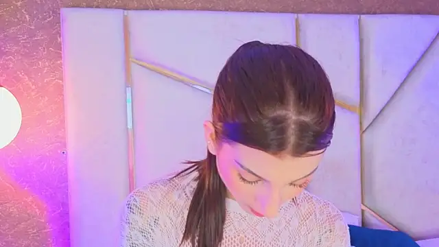 AilishBenson online show from 04/16/26, 11:18