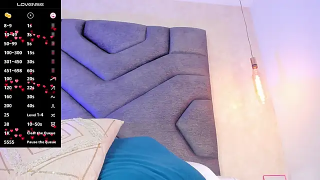 AilishBenson online show from 10/25/25, 07:25