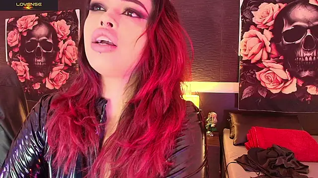 EvaaFoxxy1 online show from 02/08/26, 12:14