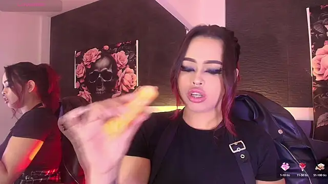 EvaaFoxxy1 online show from 03/25/26, 12:04