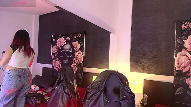 EvaaFoxxy1 online show from 03/14/26, 12:00