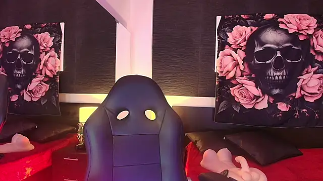 EvaaFoxxy1 online show from 02/27/26, 12:05