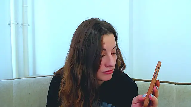 Helen Adams  online show from 01/21/25, 08:52