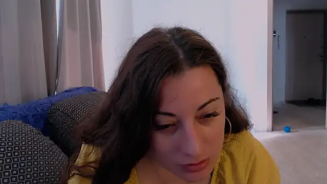 Helen Adams  online show from 07/09/26, 05:41