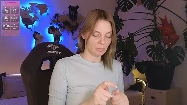 Sam Klaus online show from 04/13/26, 03:16