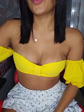 moreninhasilva online show from 07/11/26, 12:44
