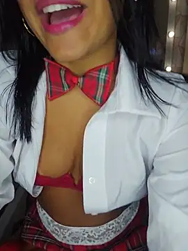 moreninhasilva online show from 08/06/26, 01:00