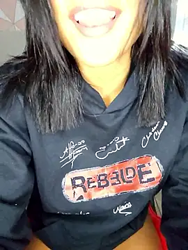 Snapshot of moreninhasilva chatting on 05/22/26, 12:52 moreninhasilva online show from 05/22/26, 12:52