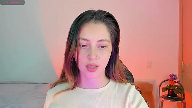 annie mora online show from 12/05/25, 02:54