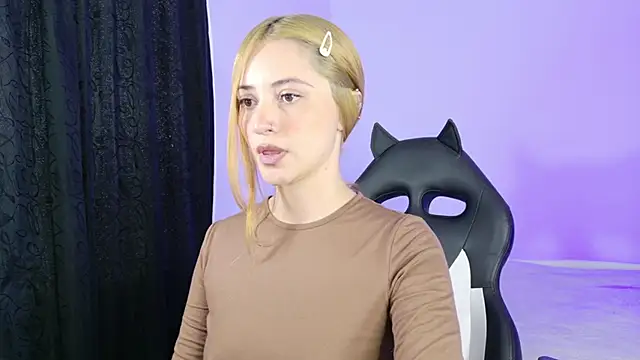 annie mora online show from 04/21/26, 10:38