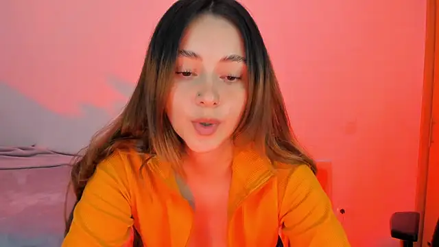 annie mora online show from 11/28/25, 01:39