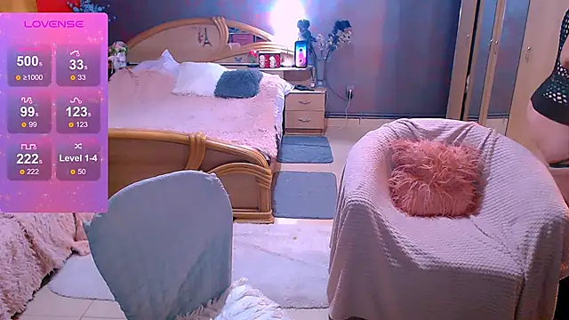 Ariellefoxy online show from 09/23/25, 06:48