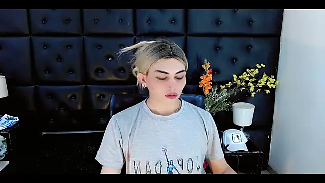 Daniela Pink  online show from 02/13/26, 07:58