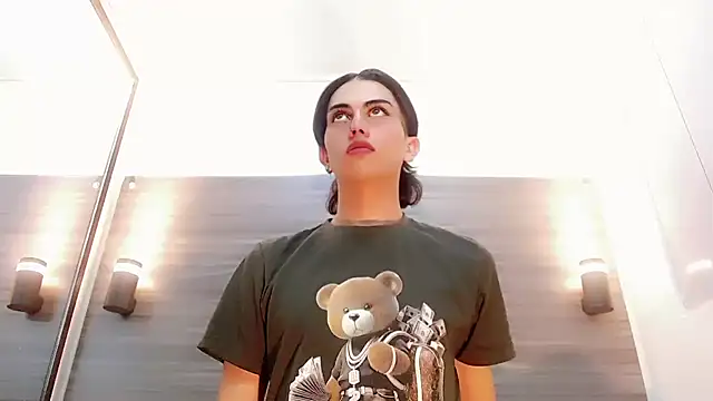 Daniela Pink  online show from 11/26/25, 05:46