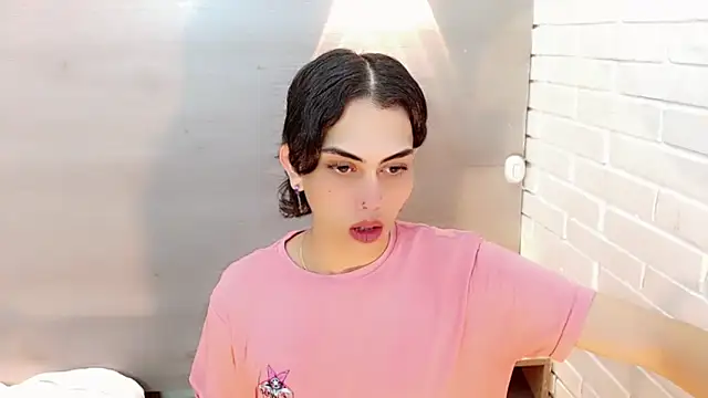 Daniela Pink  online show from 11/23/25, 06:07