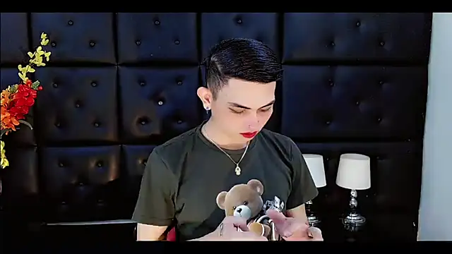 Daniela Pink  online show from 03/23/26, 07:03