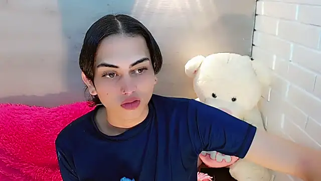 Daniela Pink  online show from 10/16/25, 07:55