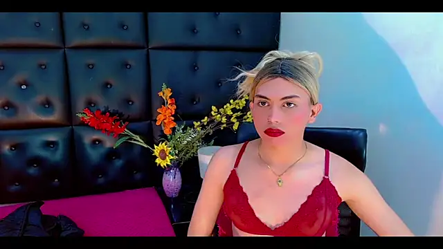 Daniela Pink  online show from 02/10/26, 07:13