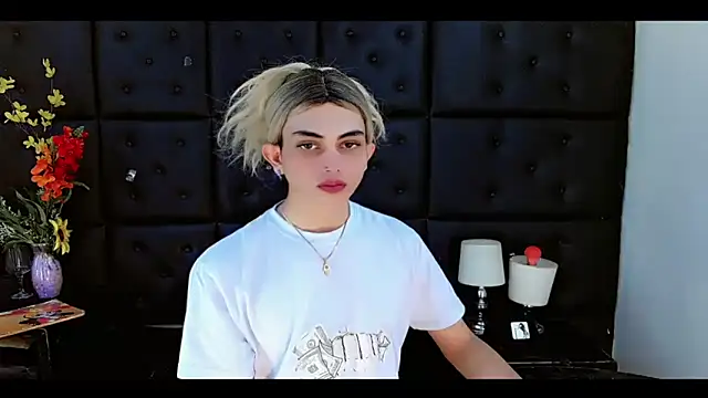 Daniela Pink  online show from 03/02/26, 07:21