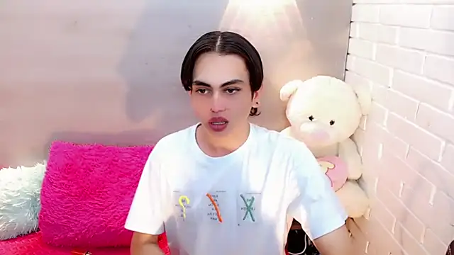 Daniela Pink  online show from 10/11/25, 07:37