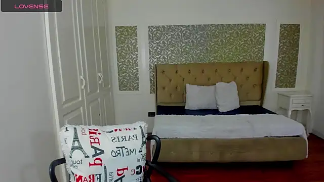 KimWessel  online show from 04/13/26, 05:39