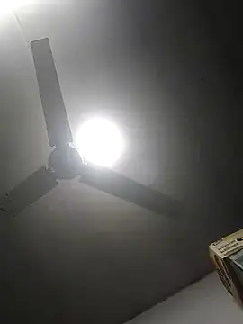 FabiQuilmes online show from 10/26/25, 03:12