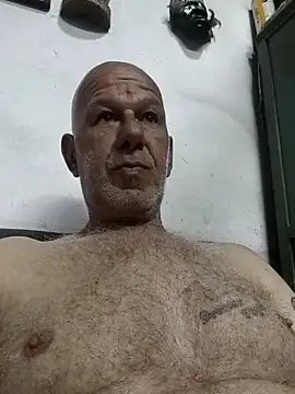 FabiQuilmes online show from 11/27/25, 01:39