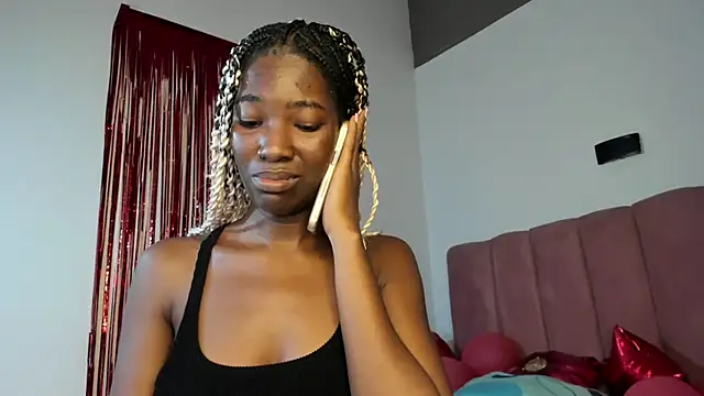 Snapshot of Tahira_21_ chatting on 02/24/26, 07:48 Tahira 21 online show from 02/24/26, 07:48