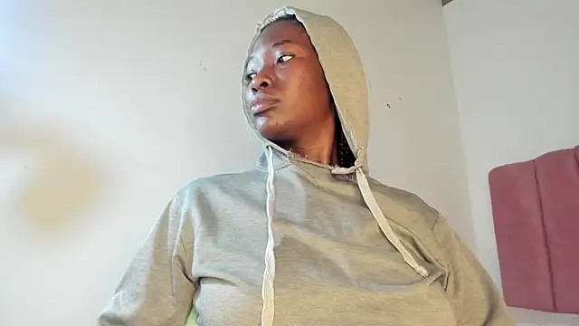 Tahira 21  online show from 04/08/26, 12:28