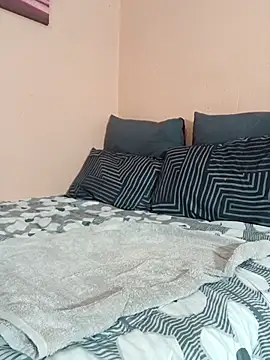 Fantasy1976 online show from 11/30/25, 08:42