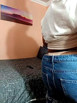 Fantasy1976 online show from 11/29/25, 03:23