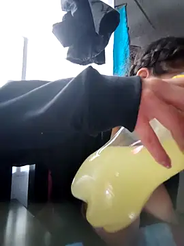 Sasha smith23 online show from 11/08/25, 11:25