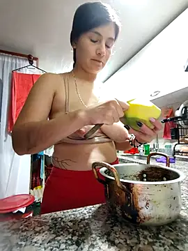 Snapshot of Sasha_smith23 chatting on 04/16/26, 01:06 Sasha smith23 online show from 04/16/26, 01:06