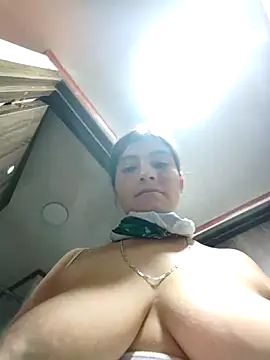 Snapshot of Sasha_smith23 chatting on 03/02/26, 04:24 Sasha smith23 online show from 03/02/26, 04:24