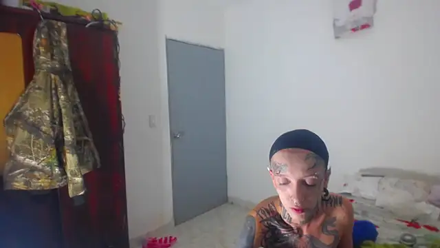 barbara anal squirt  online show from 05/06/26, 01:09
