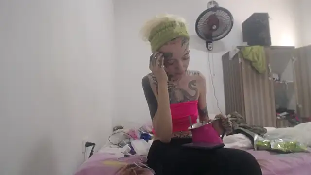 barbara anal squirt  online show from 04/08/26, 09:16