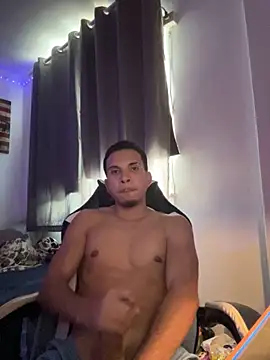 Snapshot of privpunhetinha01 chatting on 10/03/25, 04:41 privpunhetinha01 online show from 10/03/25, 04:41