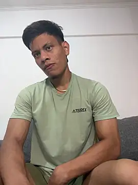 bbchocolate27 online show from 04/10/26, 11:56