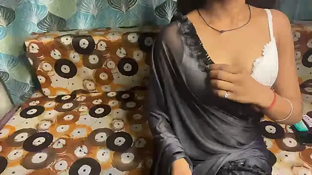 shuhana  online show from 04/20/26, 04:59