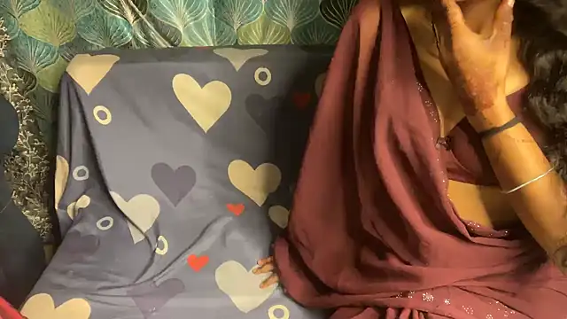 Snapshot of shuhana_ chatting on 02/19/26, 05:04 shuhana online show from 02/19/26, 05:04