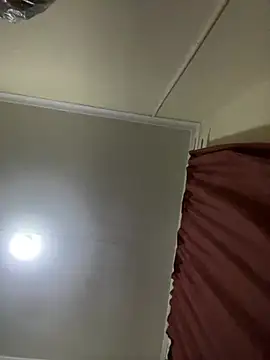 Gifttheskimaskboy online show from 03/10/26, 01:20