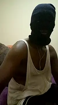 Snapshot of Gifttheskimaskboy chatting on 02/26/25, 08:15 Gifttheskimaskboy online show from 02/26/25, 08:15