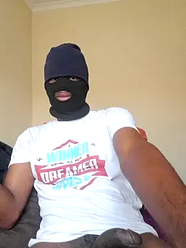 Snapshot of Gifttheskimaskboy chatting on 03/20/25, 03:14 Gifttheskimaskboy online show from 03/20/25, 03:14