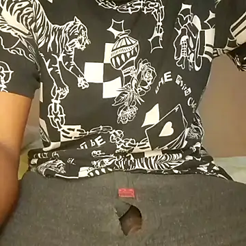 Gifttheskimaskboy online show from 11/10/25, 10:53