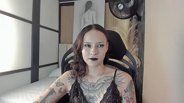 AnnyThompson  online show from 03/18/26, 10:43